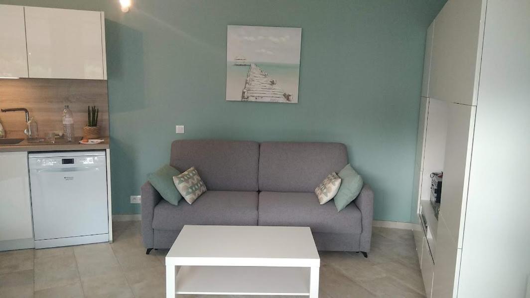 Maison Jardin Wifi - Climatisation - 100 M Plage Sauvage - 20 Min Perpignan Torreilles Exteriör bild